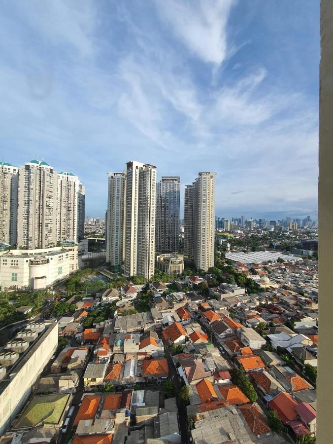 Madison Park Apartment Near Mall Central Park Jakarta Exterior photo
