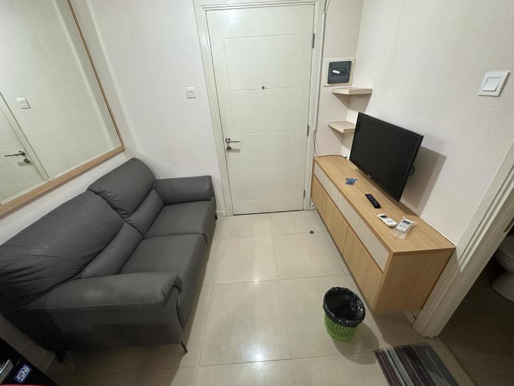 Madison Park Apartment Near Mall Central Park Jakarta Exterior photo